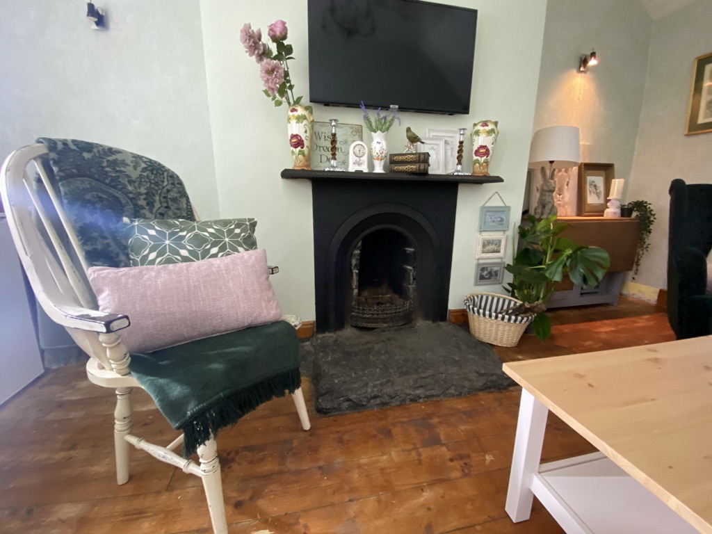 Lorraine and Keith's Irish cottages